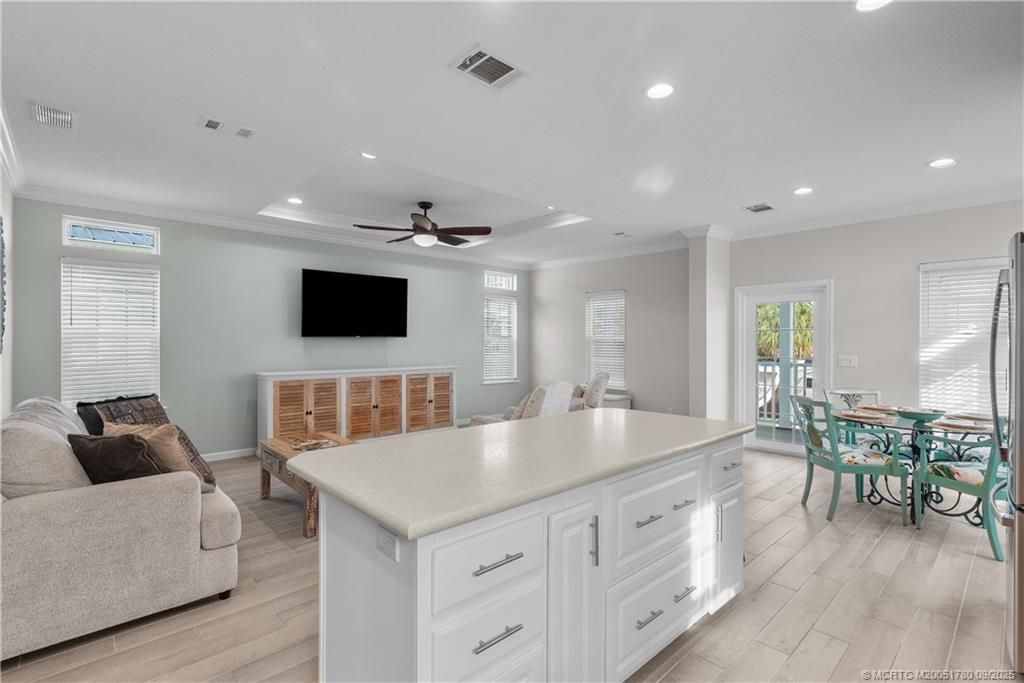 257 NE Coastal Drive, Jensen Beach, FL 34957 Photo