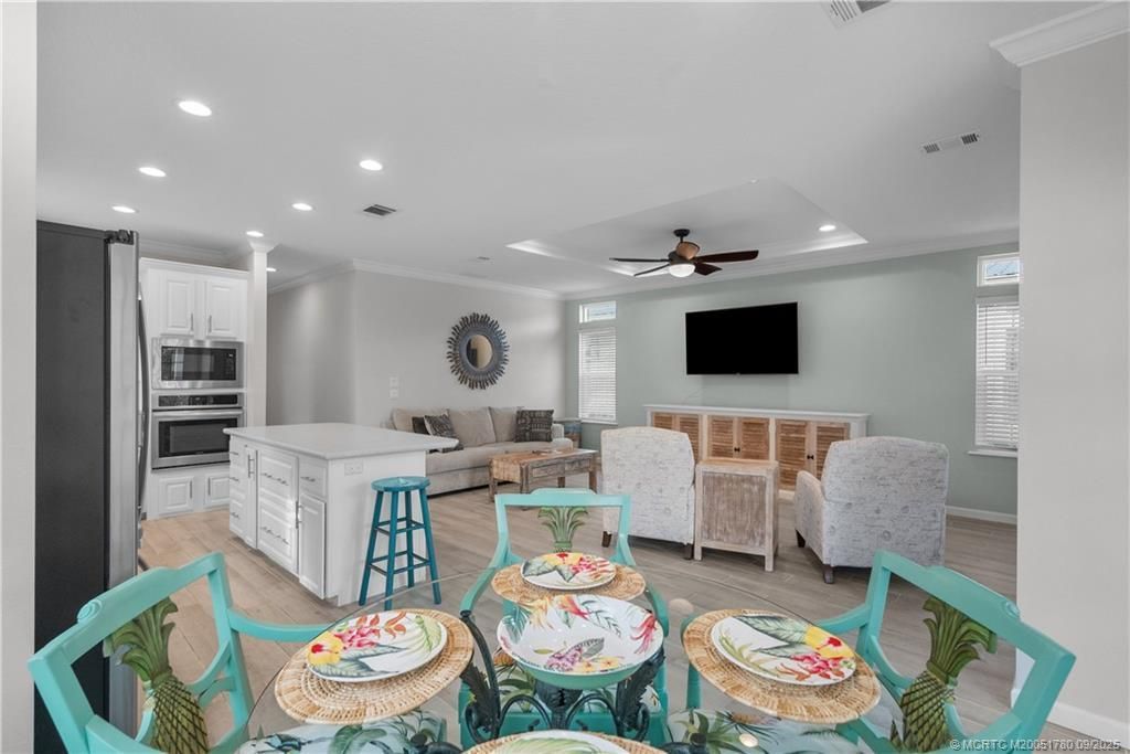 257 NE Coastal Drive, Jensen Beach, FL 34957 Photo