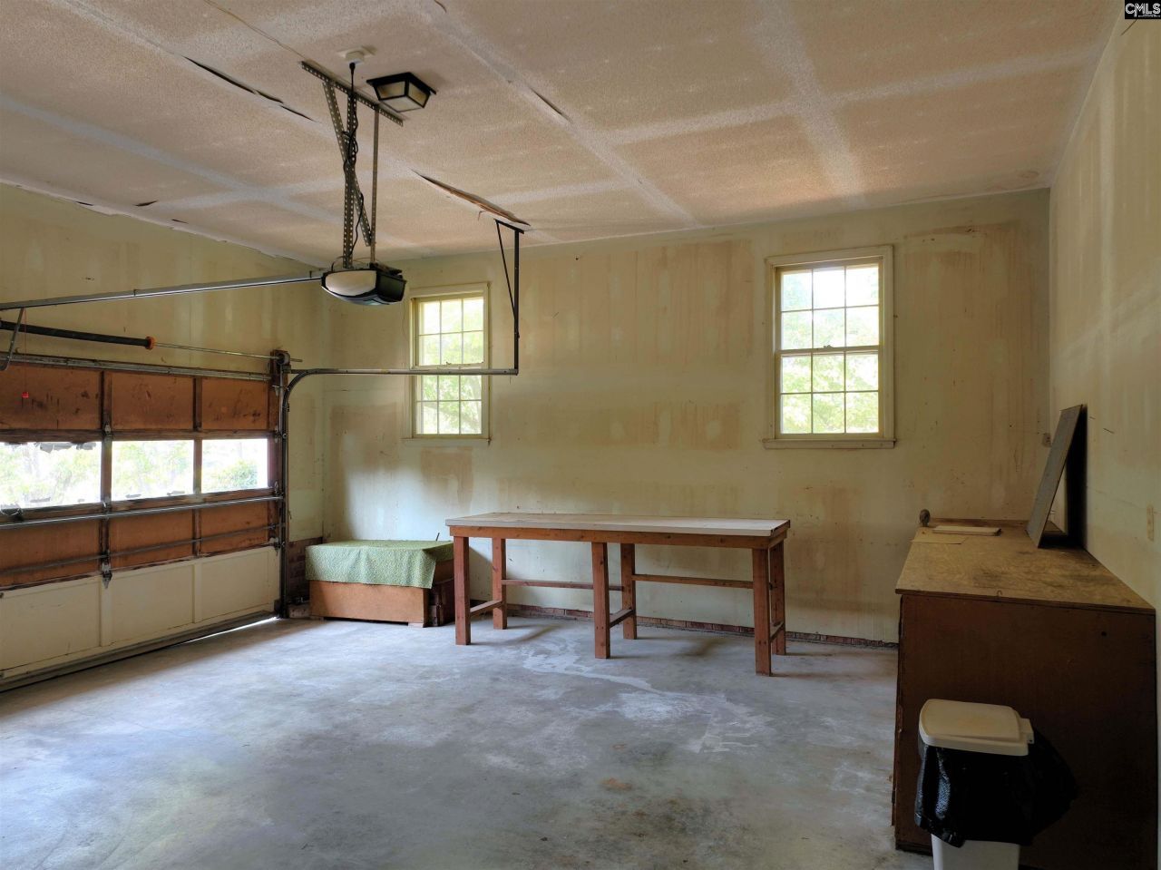 22 Archdale Road  Photo 39