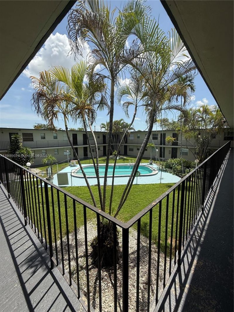 3901 SW 112th Ave, Unit 46, Miami, FL 33165 Photo