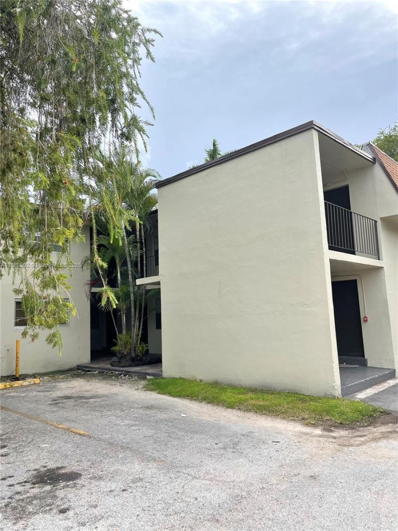 3901 SW 112th Ave, Unit 46, Miami, FL 33165 Photo