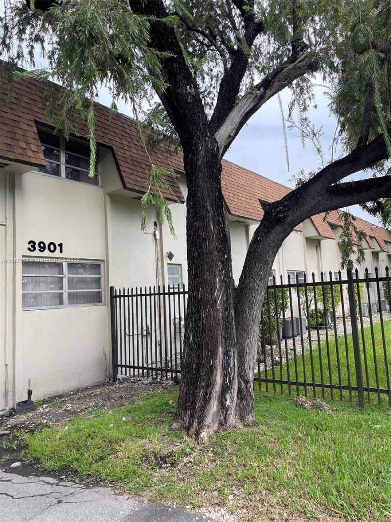 3901 SW 112th Ave, Unit 46, Miami, FL 33165 Photo