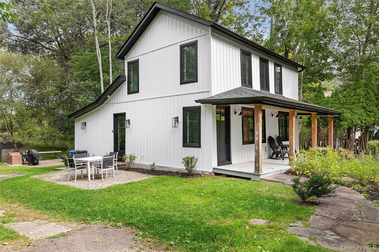 73175 Main Road, Greenport, NY 11944 Main Photo