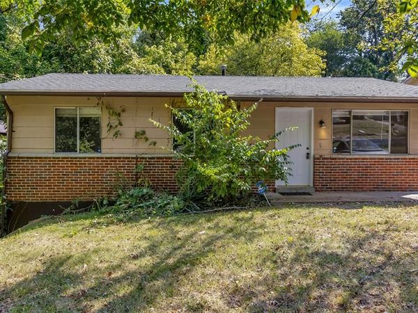 10062 Bon Oak Drive, St Louis, MO 63136