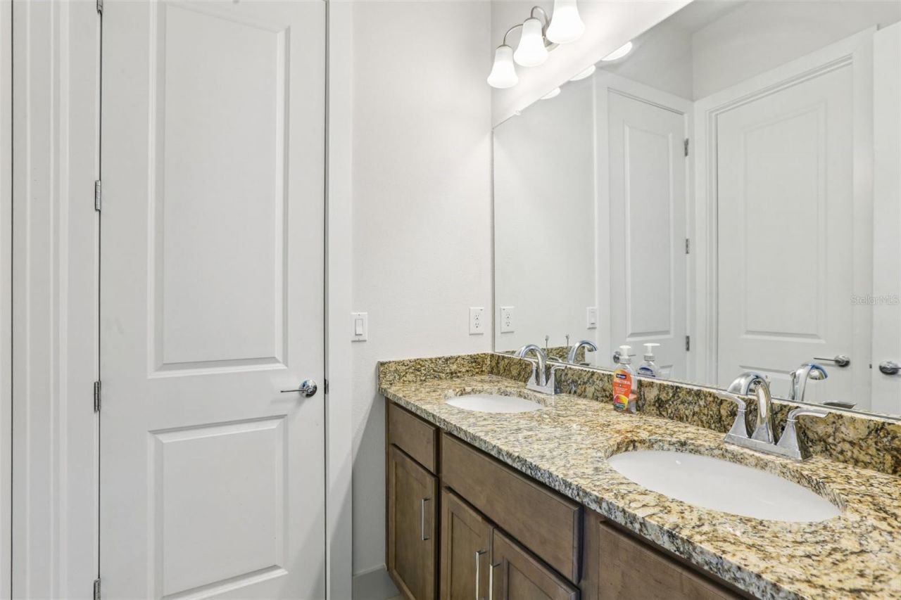 8743 Sanders Tree Loop, Wesley Chapel, FL 33545 Photo