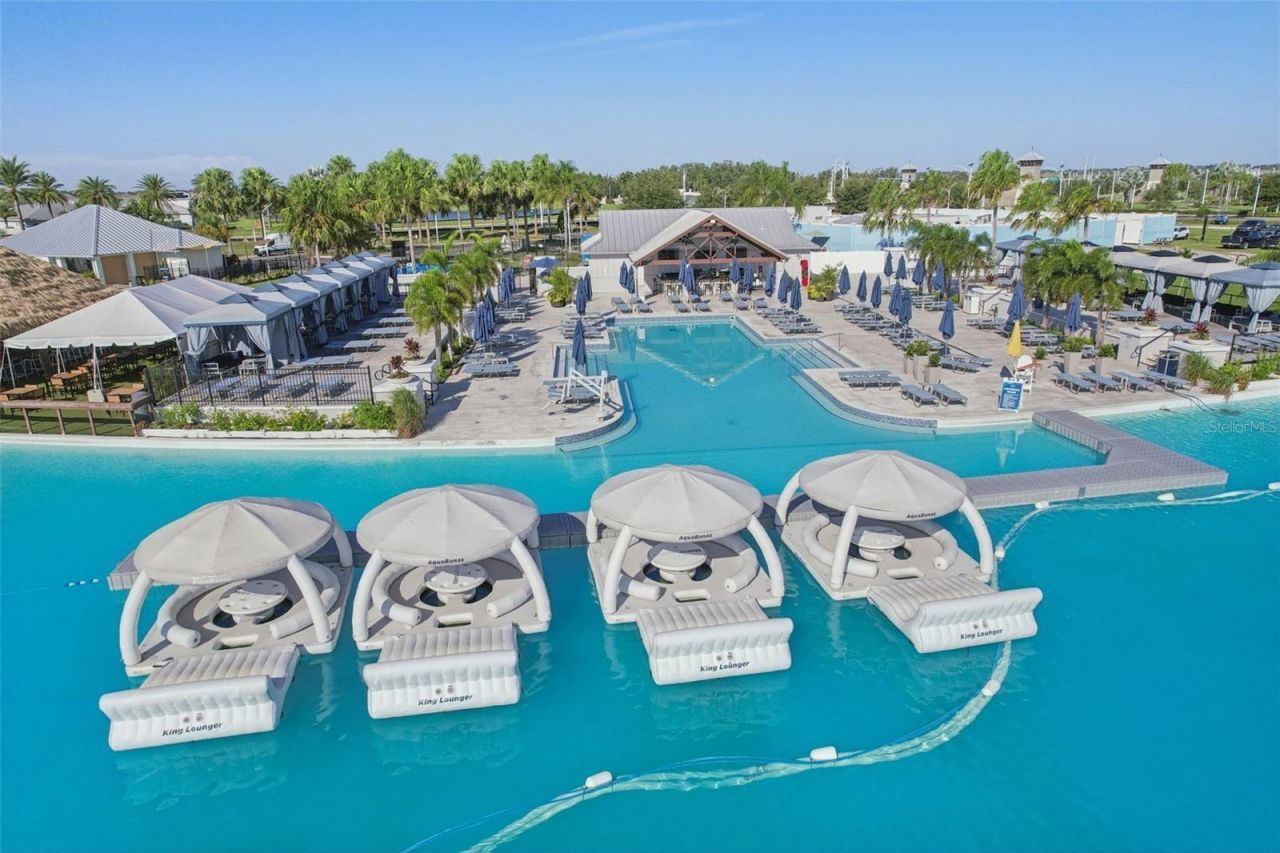 8743 Sanders Tree Loop, Wesley Chapel, FL 33545 Photo