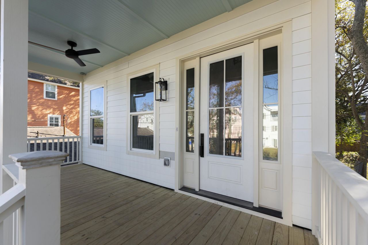 1057 Glenshaw Street Photo 4