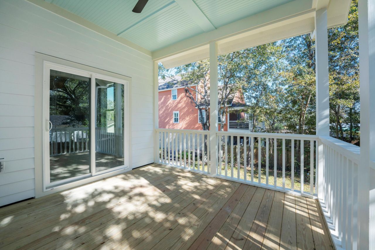 1057 Glenshaw Street Photo 45