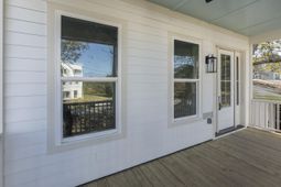 1057 Glenshaw Street photo 4