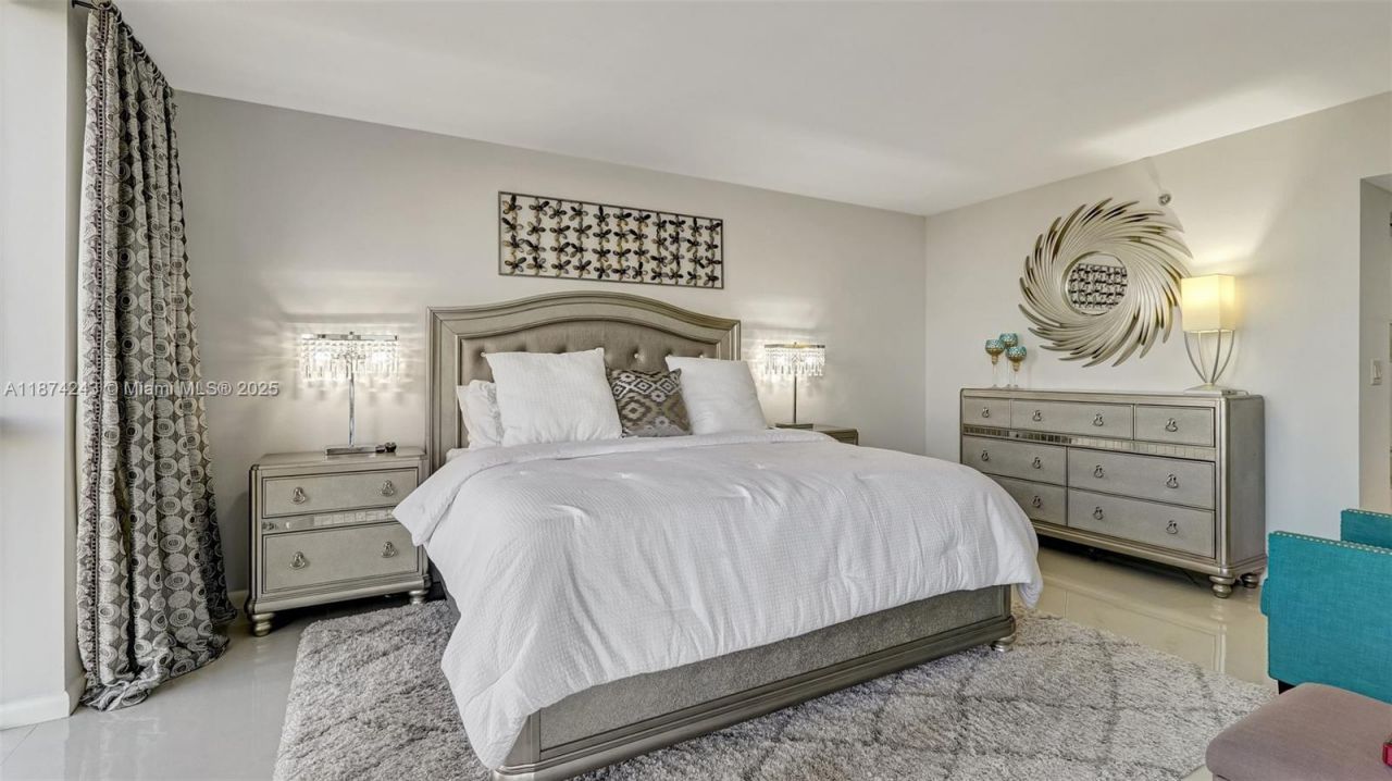 3598 Yacht Club Dr, Unit 1901, Aventura, FL 33180 Photo