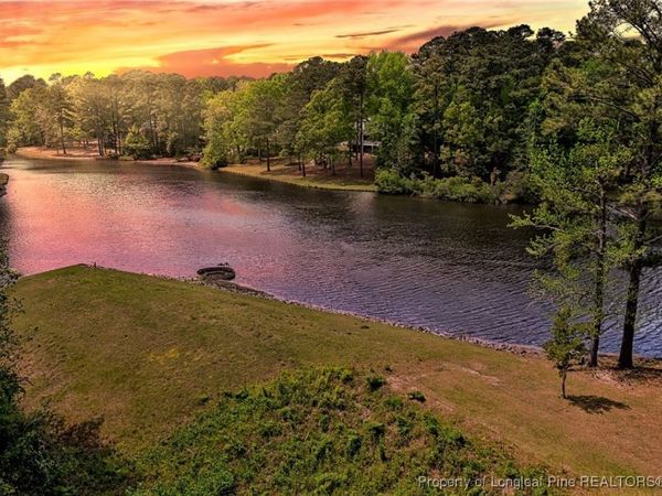 2853 Skye Drive, Fayetteville, NC 28303