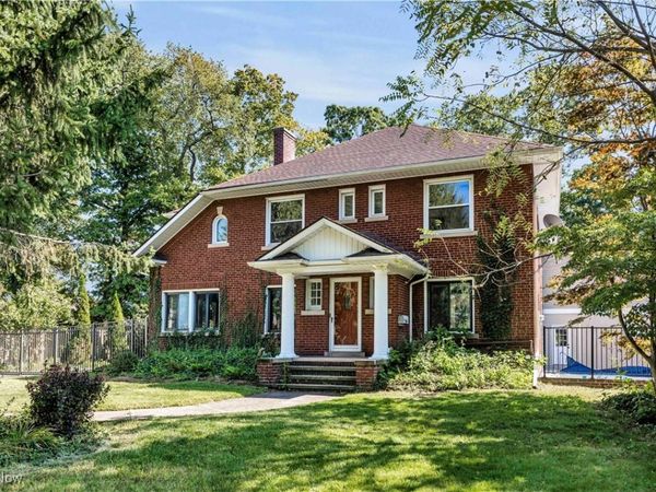 22895 Mastick Road, Fairview Park, OH 44126