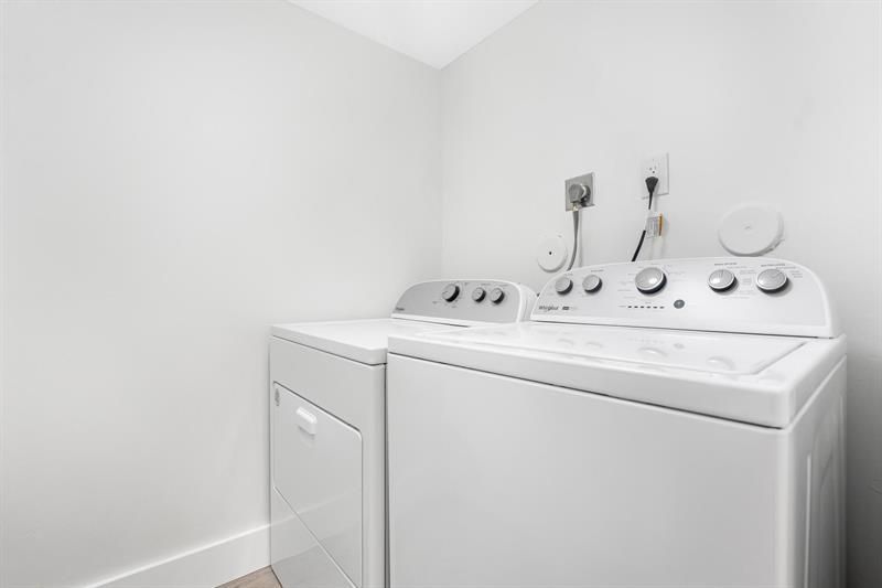 2200 S Cypress Bend Drive, Unit 805, Pompano Beach, FL 33069 Photo