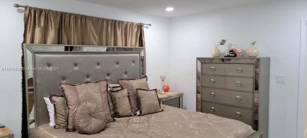 2915 SW 4th St, Miami, FL 33135 Photo