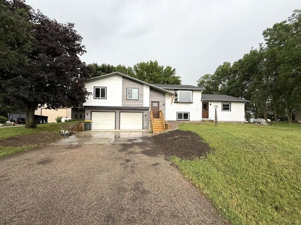 7192 21st Avenue NW, Pennock, MN 56279