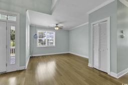 6 Cottage Dr. photo 4