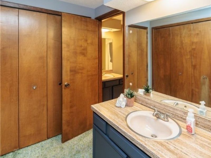 20050 Idlewood Trail, Strongsville, OH 44149 Photo 33