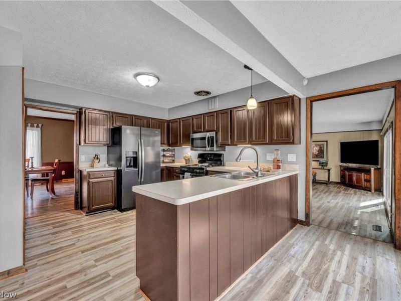 20050 Idlewood Trail, Strongsville, OH 44149 Photo 9