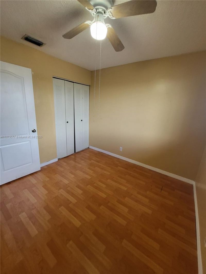 820 NE 212th Ter, Unit 6, Miami, FL 33179 Photo