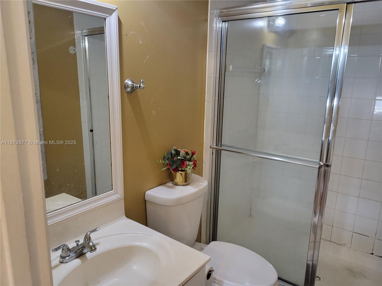 820 NE 212th Ter, Unit 6, Miami, FL 33179 Photo
