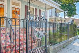 380 Ashley Avenue photo 4