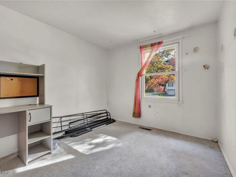 273 Atwood Street NW, Champion, OH 44483 Photo 17