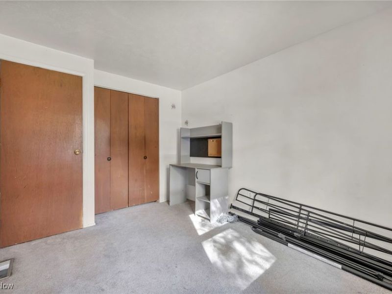 273 Atwood Street NW, Champion, OH 44483 Photo 18