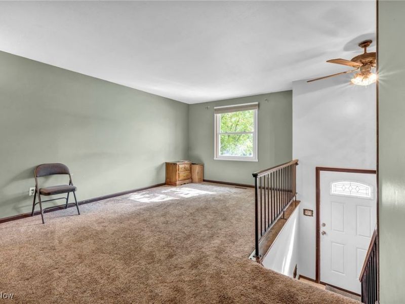 273 Atwood Street NW, Champion, OH 44483 Photo 6