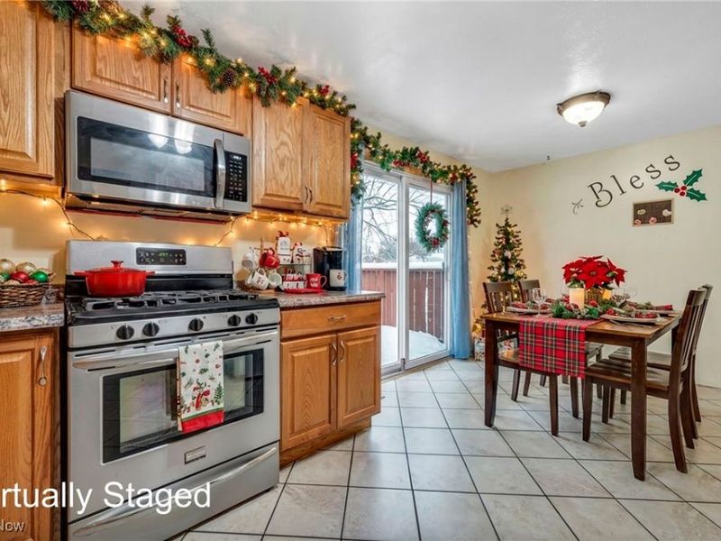 273 Atwood Street NW, Champion, OH 44483 Photo 7