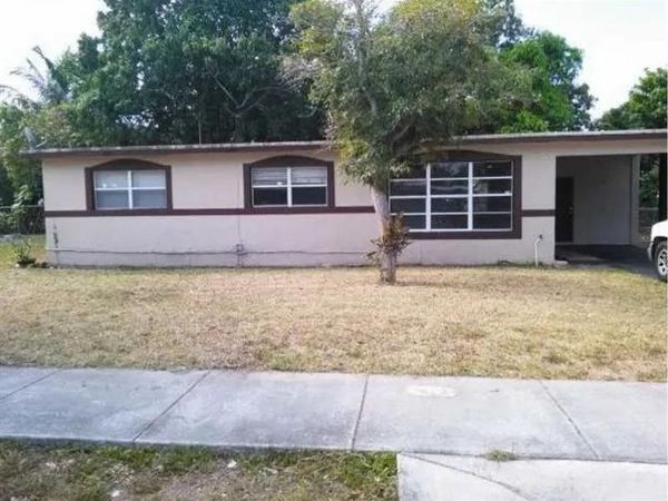 3150 NW 3rd Street, Lauderhill, FL 33311