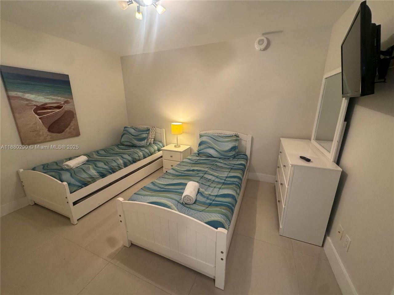 5161 Collins Ave, Unit 514, Miami Beach, FL 33140 Photo