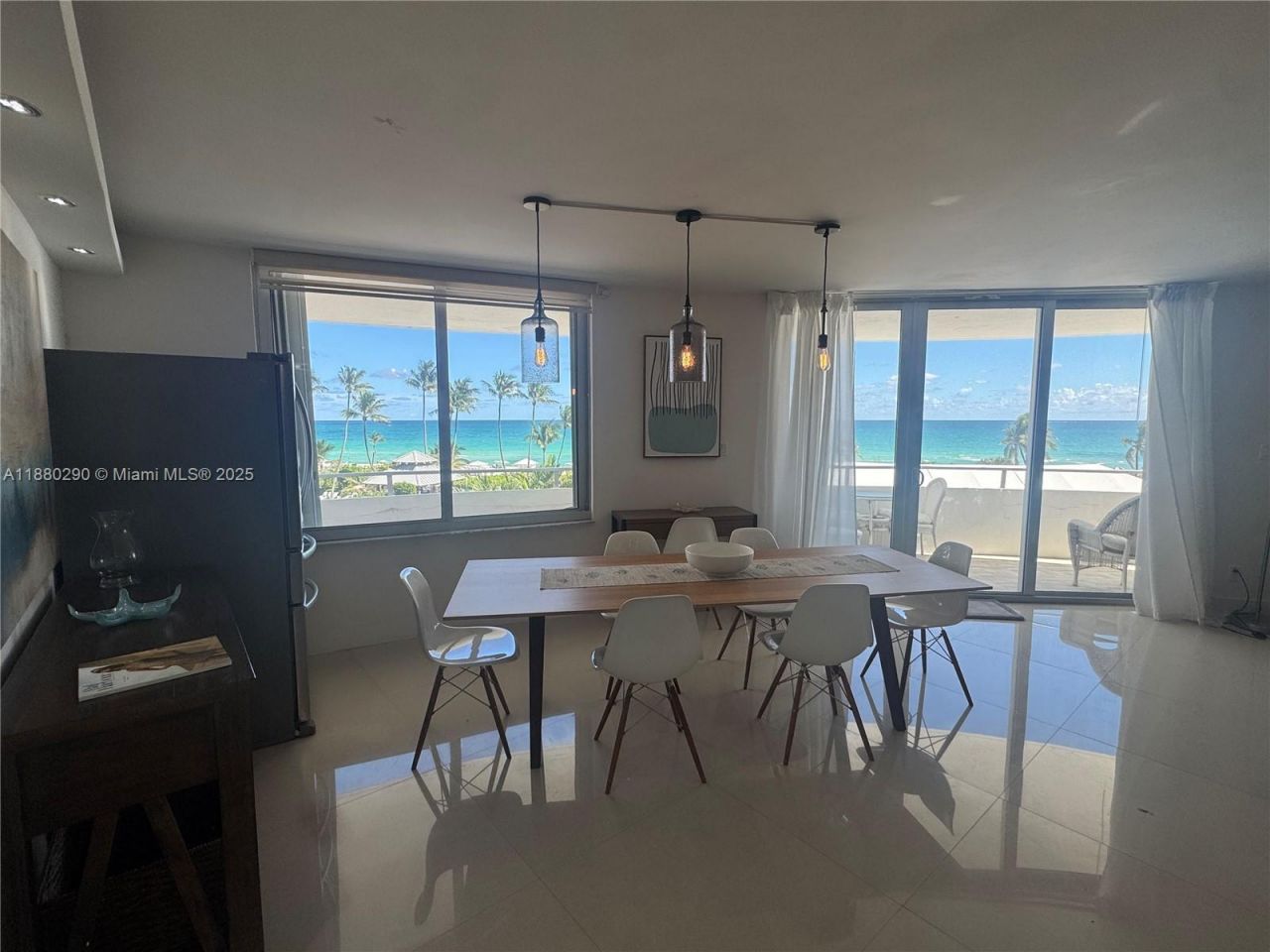 5161 Collins Ave, Unit 514, Miami Beach, FL 33140 Photo