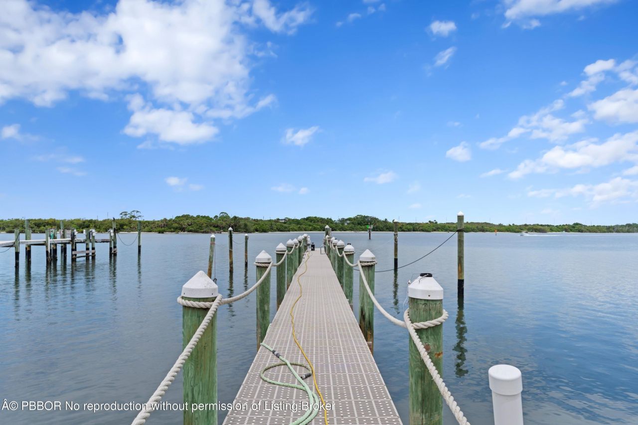 202 Gomez Road, Hobe Sound, FL 33455 Photo