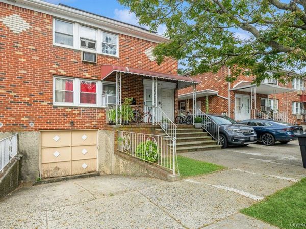 8948 Pontiac Street, Jamaica, NY 11427