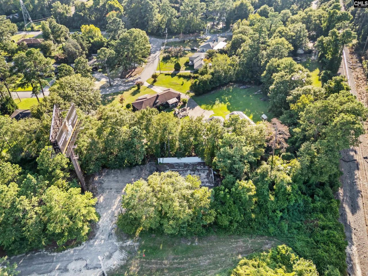 615 Dawn Drive  Photo 8