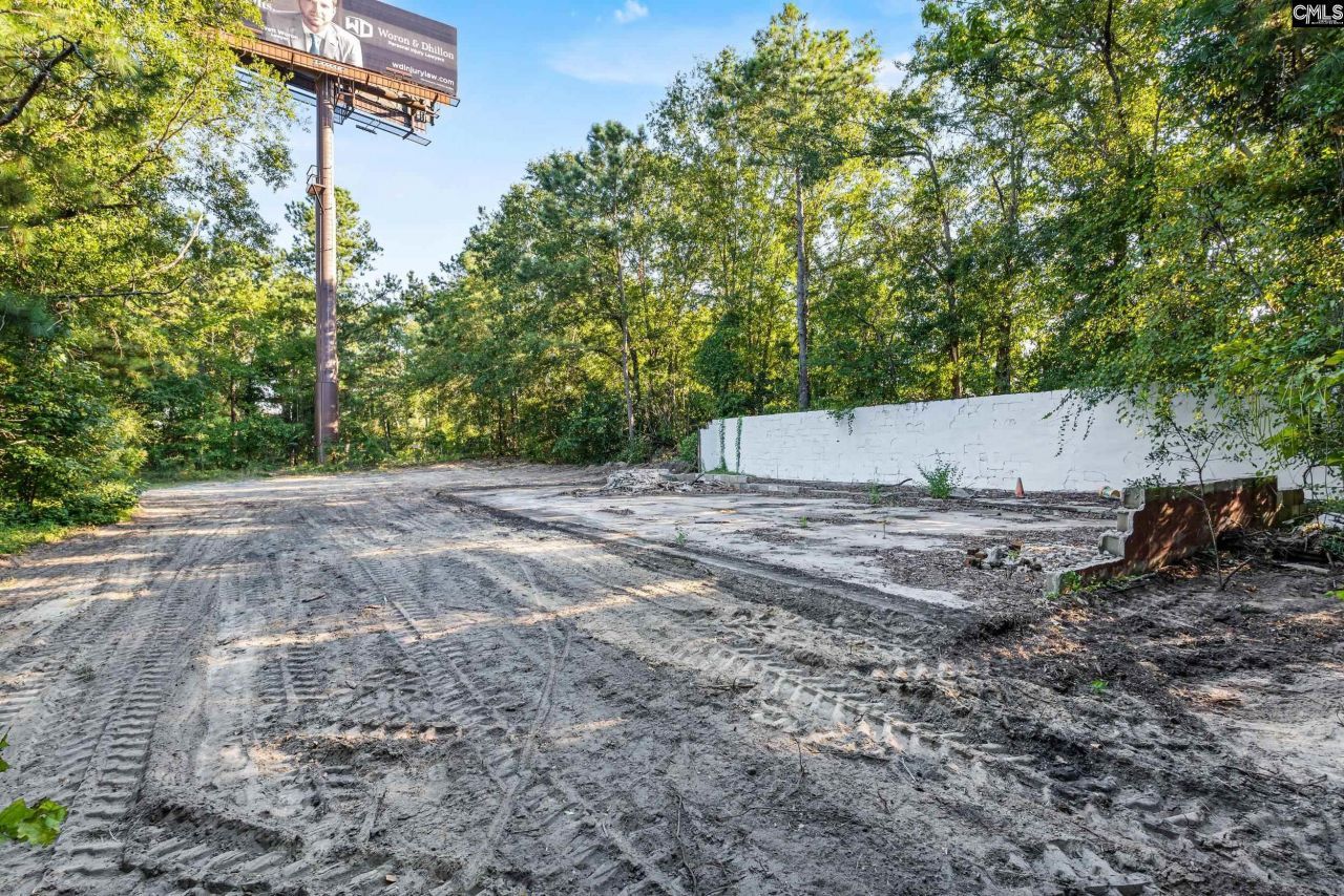 615 Dawn Drive  Photo 13