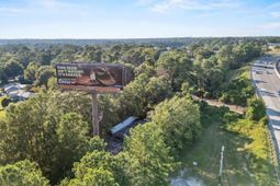 615 Dawn Drive  photo 4