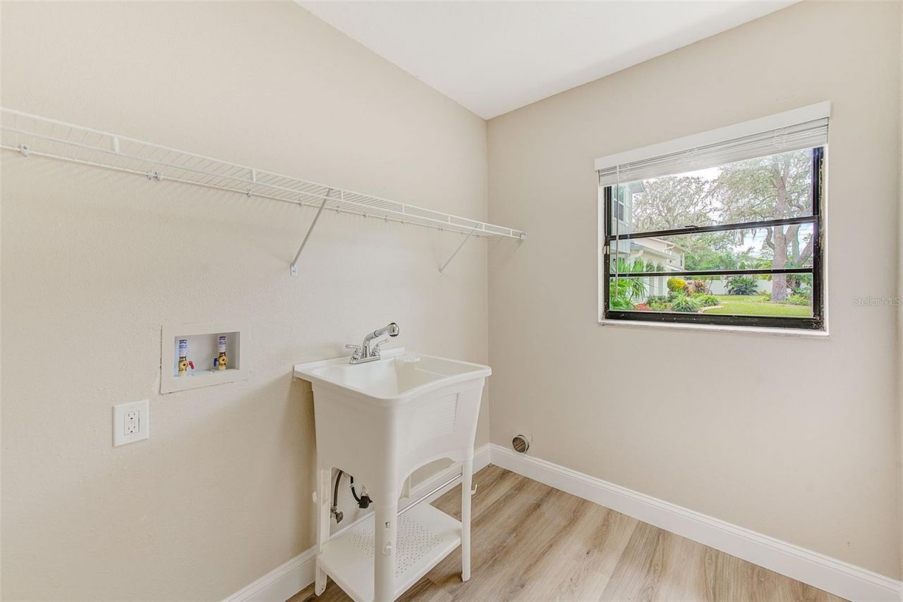 8005 Dorado Court, Tampa, FL 33637 Photo