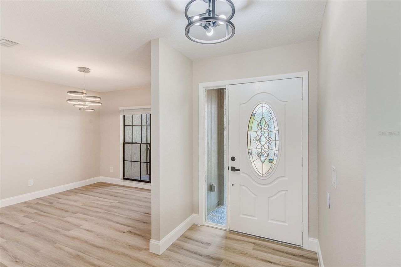 8005 Dorado Court, Tampa, FL 33637 Photo