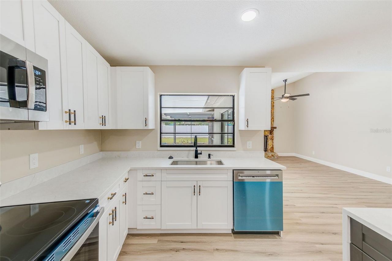 8005 Dorado Court, Tampa, FL 33637 Photo