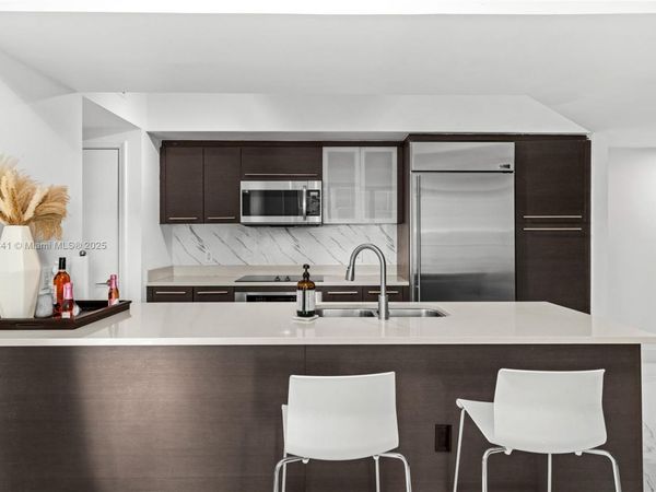 55 SE 6th St, Unit 1203, Miami, FL 33131