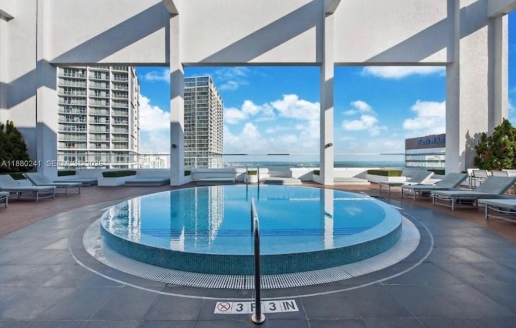 55 SE 6th St, Unit 1203, Miami, FL 33131 Photo