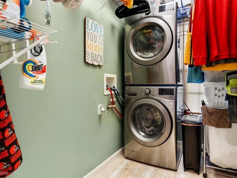 132 Stonefield Drive, Berea, OH 44017 Photo 17