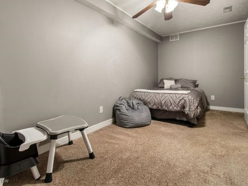 132 Stonefield Drive, Berea, OH 44017 Photo 33