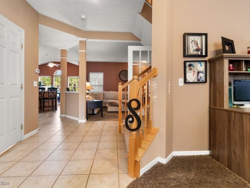 132 Stonefield Drive, Berea, OH 44017 Photo 4