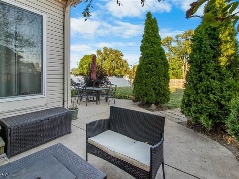 132 Stonefield Drive, Berea, OH 44017 Photo 41