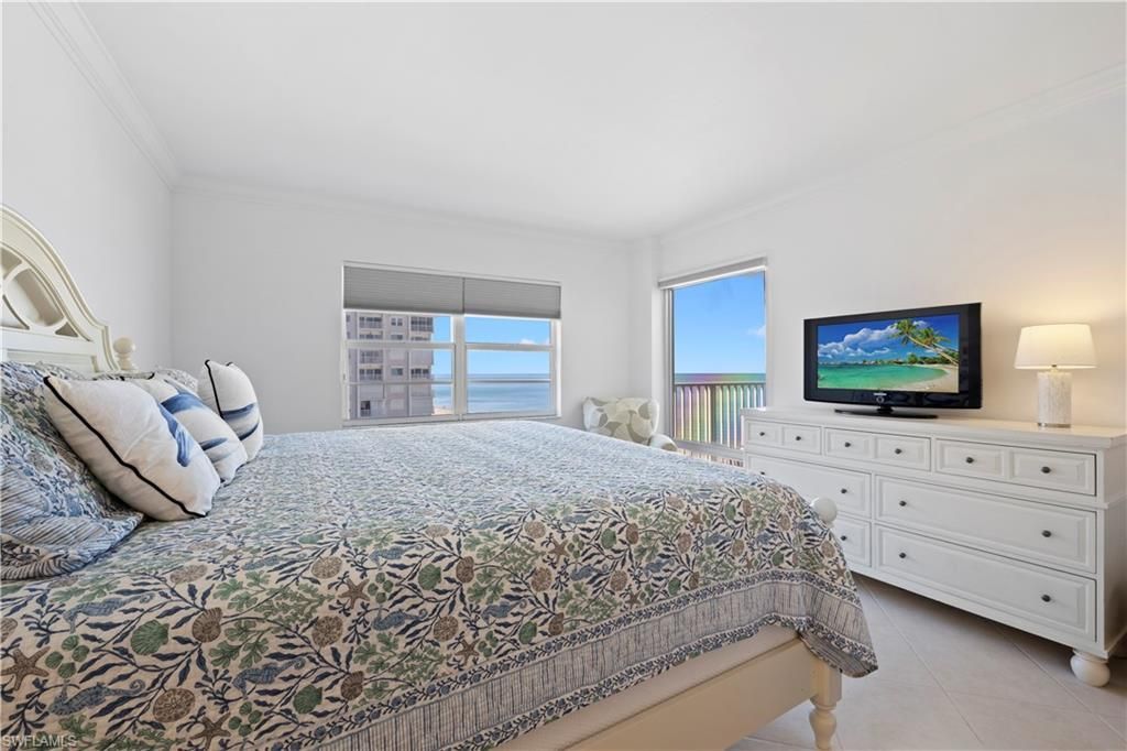 3443 Gulf Shore Blvd N, Unit 503, Naples, FL 34103 Photo