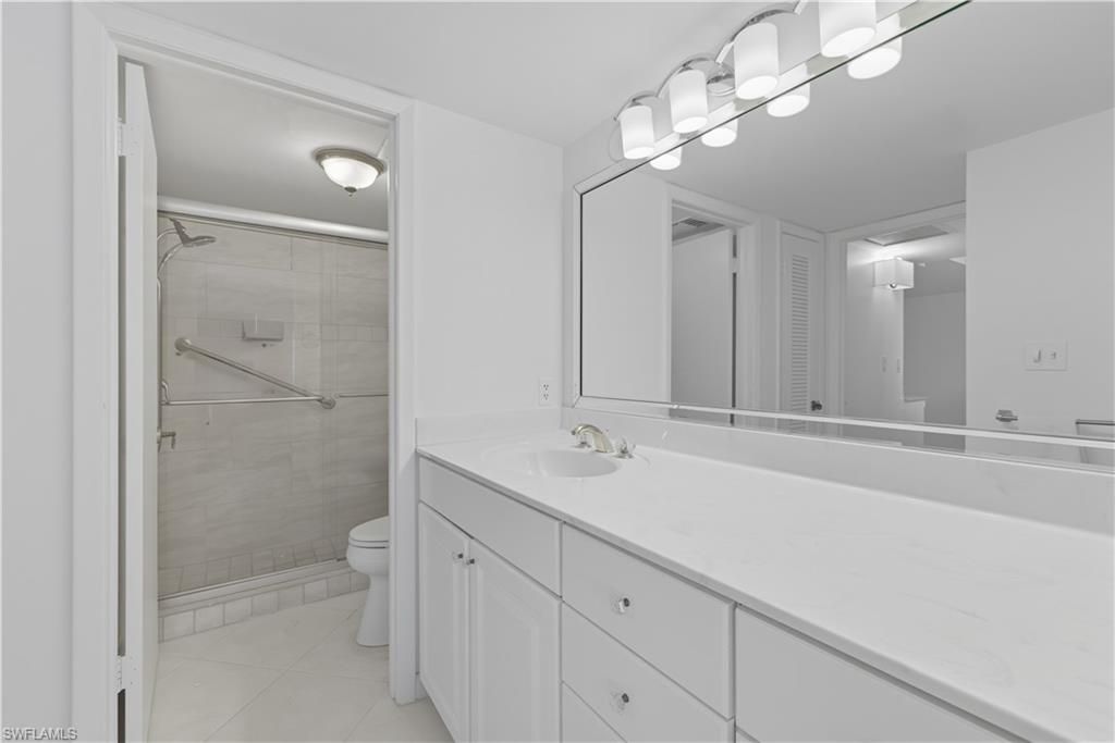 3443 Gulf Shore Blvd N, Unit 503, Naples, FL 34103 Photo