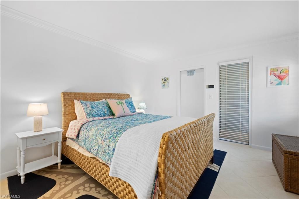 3443 Gulf Shore Blvd N, Unit 503, Naples, FL 34103 Photo