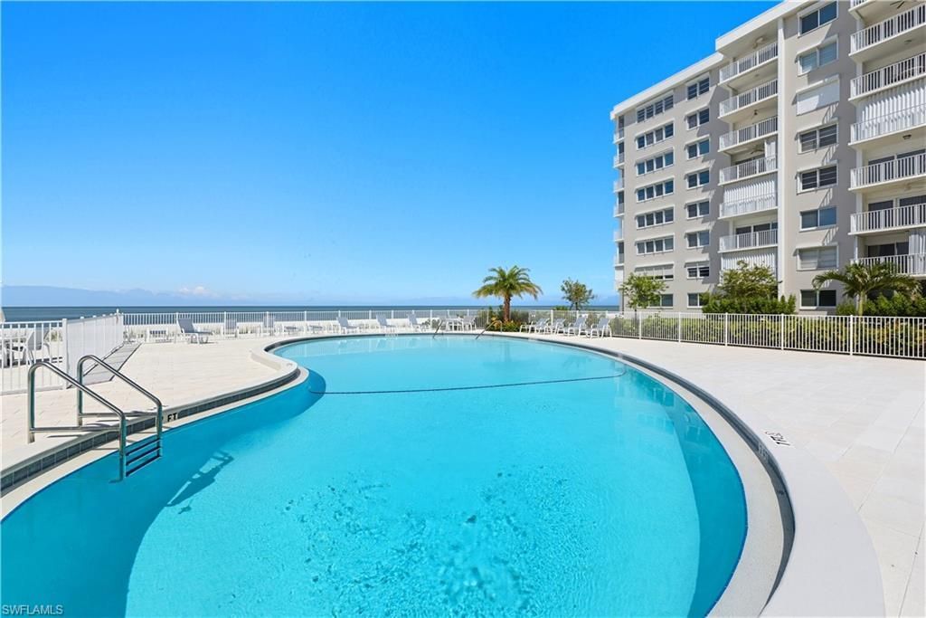 3443 Gulf Shore Blvd N, Unit 503, Naples, FL 34103 Photo